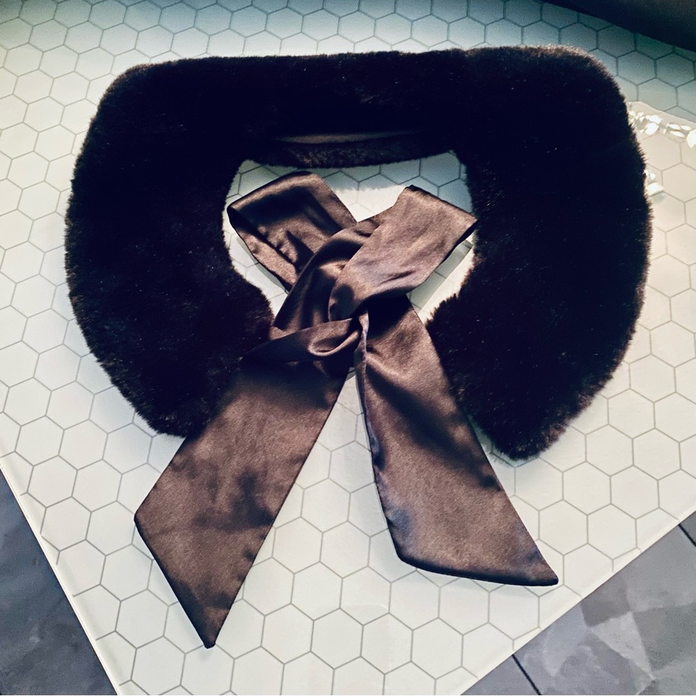 Black Faux Fur Collar with Satin Tie